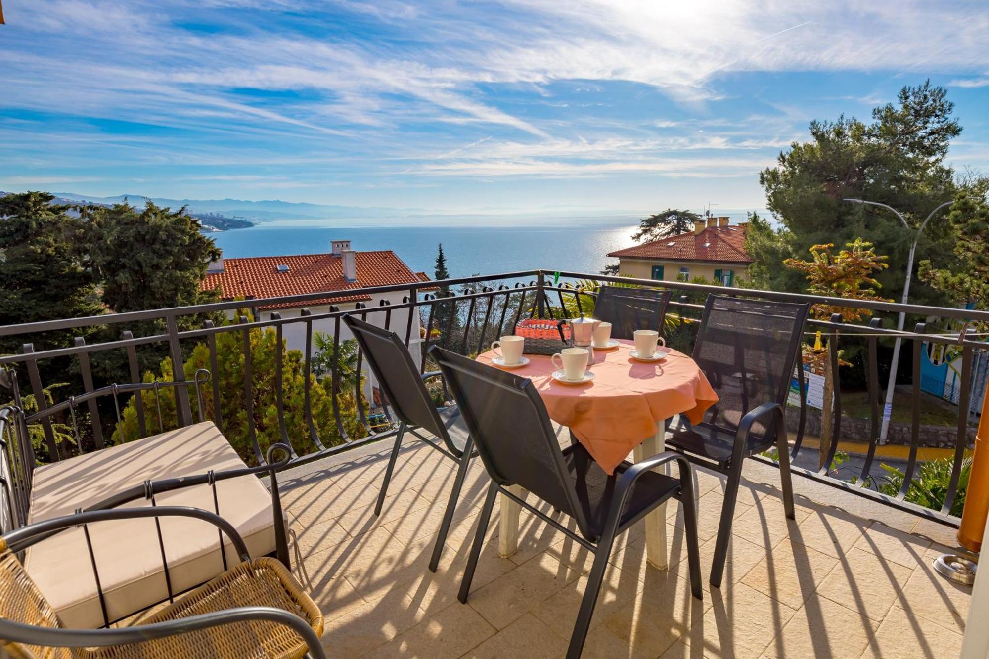 Camelia & Martina Apartments Opatija Dış mekan fotoğraf